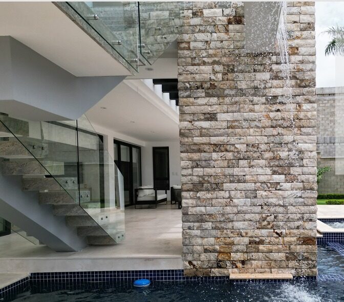 SPLIT FACE TRAVERTINO